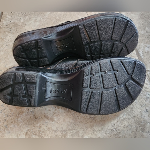 Brown leather shoes Bolo. Size 7. Like new, barely worn. - Picture 5 of 7